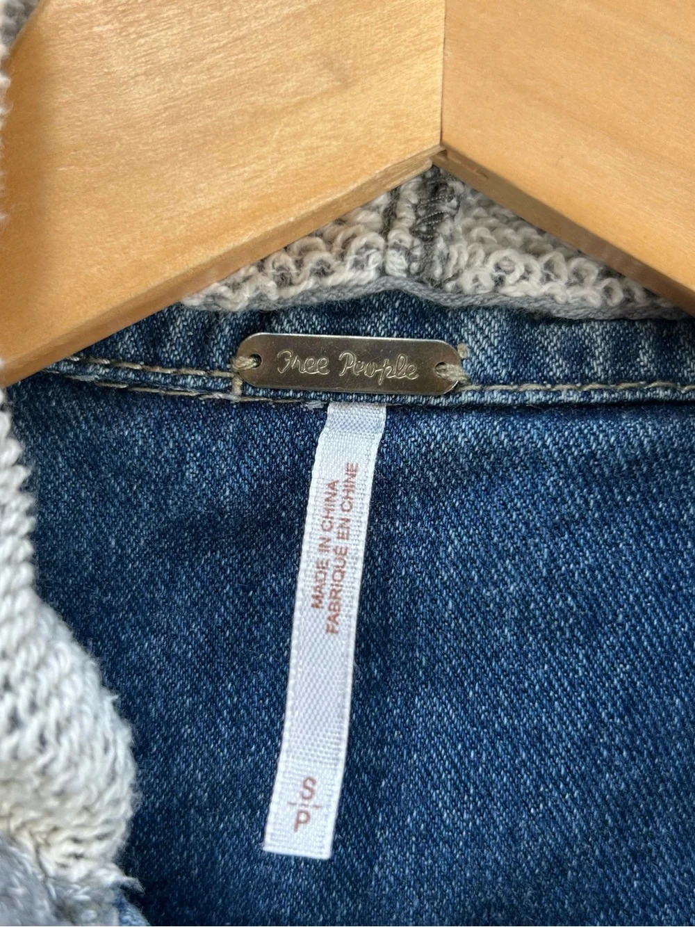 Free People Denim Jacket S/P Blue Wash Distressed Removable Hoodie French Terry - Picture 3 of 11